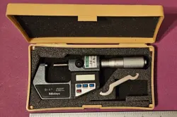 MITUTOYO DIGIMATIC DIGITAL  MICROMETER 293-765-10 MADE IN JAPAN W/ CASE