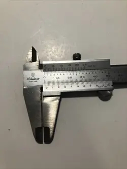 MITUTOYO CALIPER 0-6