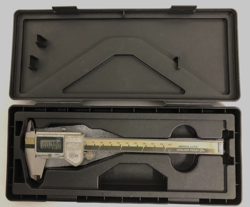 MITUTOYO 500-672 DIGIMATIC IP65 CALIPER, 0-6
