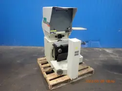 EUC-MITUTOYO PH-3500 OPTICAL COMPARATOR  04231100005