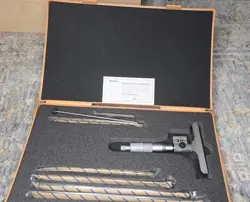 CALIBRATED MITUTOYO 229-132 DEPTH MICROMETER DMC 0-6