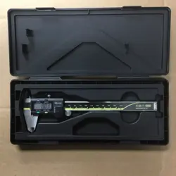 MITUTOYO ABSOLUTE DIGIMATIC DIGITAL CALIPER 500-196-30 CD-6 ASX 
