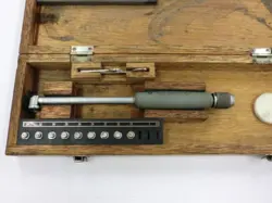 MITUTOYO CYLINDER GAUGE 18-35MM JAPAN