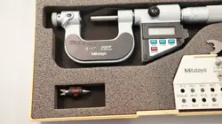 MITUTOYO 326-711-30 0-1