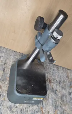 CALIBRATED MITUTOYO 215 SERIES HEIGHT MASTER COMPARITOR  STAND