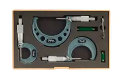 MITUTOYO 103-929 OUTSIDE MICROMETER SET WITH STANDARDS, RATCHET STOP, 0-3