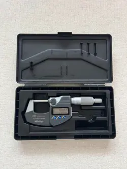 MITUTOYO MDC-25MX DIGITAL MICROMETER 0-25MM 293-230-30 PRECISION TOOL