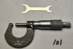 MITUTOYO MICROMETER W/CASE ITEM #101