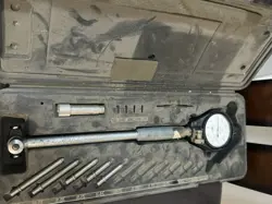 MITUTOYO NO. 511-106 DIAL BORE GAGE 2-4