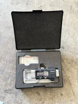 MITUTOYO 0505APX DIGITAL MICROMETER 