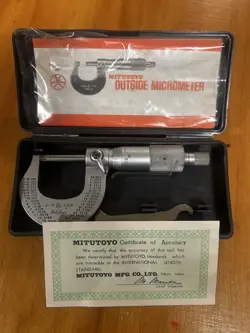 MITUTOYO MICROMETER 0-1 INCH .0001” WITH CASE