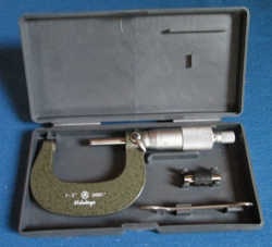 MITUTOYO 103-262 OUTSIDE MICROMETER 1-2