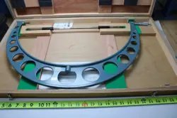 USED MITUTOYO 103-197 OUTSIDE MICROMETER 20-21
