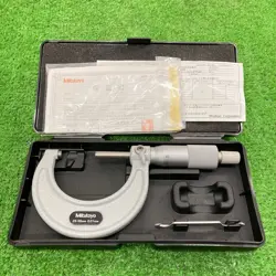 MITUTOYO OUTSIDE MICROMETER 103-138 M110-50 JAPAN