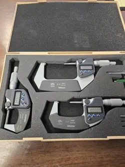  MITUTOYO DIGIMATIC 293–960 MICROMETER SET 0–3