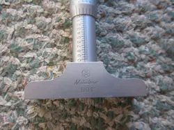 MICROMETER WITH WOODEN