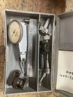 MITUTOYO 513-202 DIAL TEST INDICATOR SET .0005 VERY GOOD CONDITION