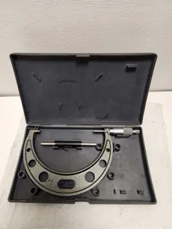 MITUTOYO 5-6