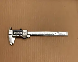 MITUTOYO DIGITAL CALIPER, 500-752-20, 0-6IN/0-150MM (IP67)  