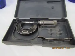 VINTAGE MITUTOYO OUTSIDE MICROMETER NO. 103-262 M120-2
