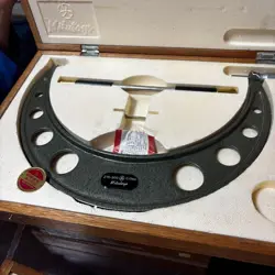MITUTOYO OM-300 103-148 OUTSIDE MICROMETER 275-300MM WITH BOX JAPAN
