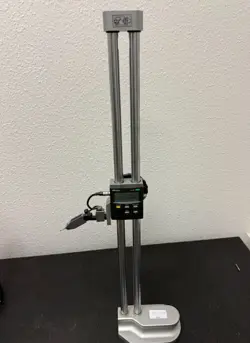 MITUTOYO 192-664 DIGITAL HEIGHT GAUGE AND MARKING DEVICE 0-600MM