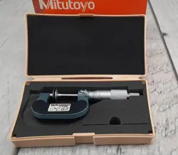 MITUTOYO 123-125 DISC MICROMETER W ADJUSTING TOOL IN ORIGINAL BOX