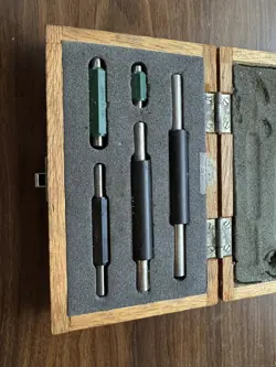MITUTOYO 167-141/145 MICROMETER STANDARD SET 1