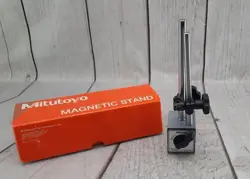 MITUTOYO 7010SN MAGNETIC ON-OFF BASE SWITCH IN ORIGINAL BOX