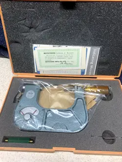 MACHINIST TOOL: MITUTOYO INDICATING MICROMETER 2-3'' RANGE 0.0001' 510-107