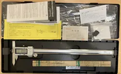 MITUTOYO HOLE PITCH OFFSET CALIPER NTD10P-P30M JAPAN