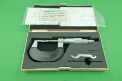 MITUTOYO 122-151 BLADE MICROMETER 0-1