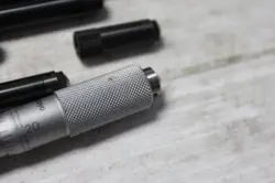 TUBULAR MICROMETER