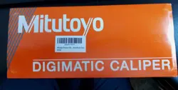 MITUTOYO DIGIMATIC 0-6 INCH AOS ABSOLUTE SCALE DIGITAL CALIPER 500-196-30