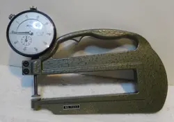 VINTAGE MITUTOYO #7322 DIAL THICKNESS GAGE FLAT ANVIL 120MM DEEP THROAT