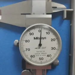 MITUTOYO DIAL CALIPER 0-6