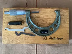 VINTAGE MITUTOYO MICROMETER 103-217 2”-3” 