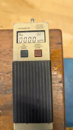 MITUTOYO SURFTEST 211  SURFACE FINISH TESTER