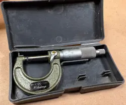 MITUTOYO NO. 103-177 MICROMETER IN CASE 0-1