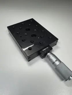 THORLABS PT1 PRECISION LINEAR TRANSLATION STAGE, 1