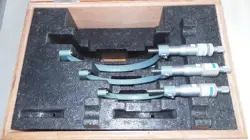 MITUTOYO 103-907 OUTSIDE MICROMETER 103-217,103-218 &103-219 W/BOX