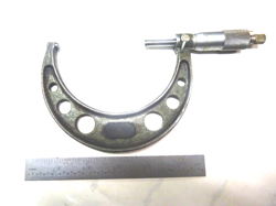 MITUTOYO 3