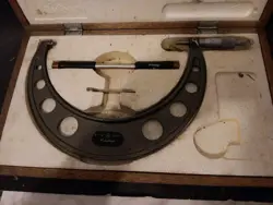 MITUTOYO 103-223A MICROMETER 8-9