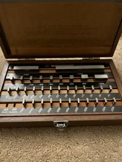 MITUTOYO NO. 516-915 GAGE BLOCK SET - BE1-35-3