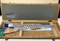 MACHINIST TOOL: MITUTOYO 12