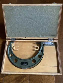 MITUTOYO 103-118 OUTSIDE MICROMETER 5-6” RANGE, .0001” GRADUATION
