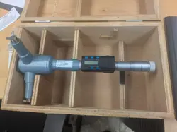 MITUTOYO 468-247 DIGIMATIC HOLTEST 3-POINT INTERNAL MICROMETER 7-8