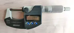 MITUTOYO DIGITAL MICROMETER IP65 MEASURING RANGE 0-25MM WITH DATA OUTPUT.