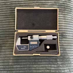 MITUTOYO DIGITAL MICROMETER 342-431-30
