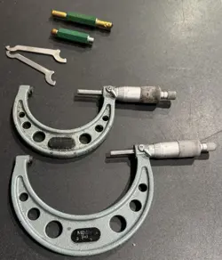 MITUTOYO 103-217 MICROMETER